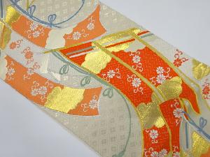 几帳に花唐草模様織り出し　袋帯